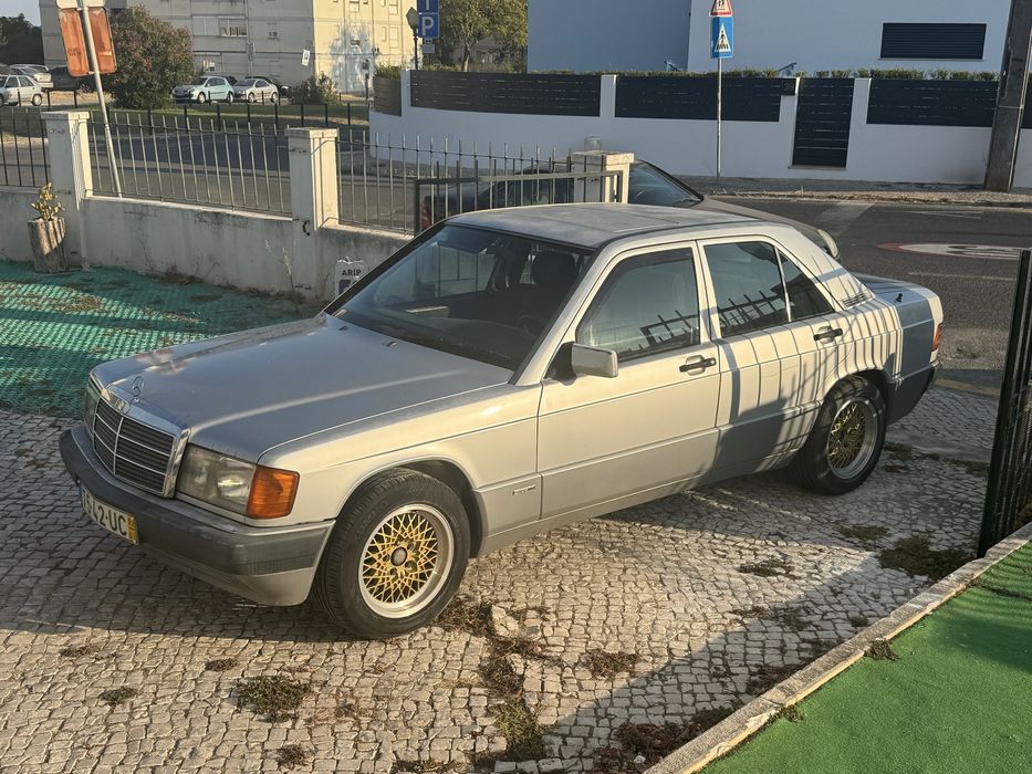Mercedes 190 d 2.5 caixa de 5 velocidades