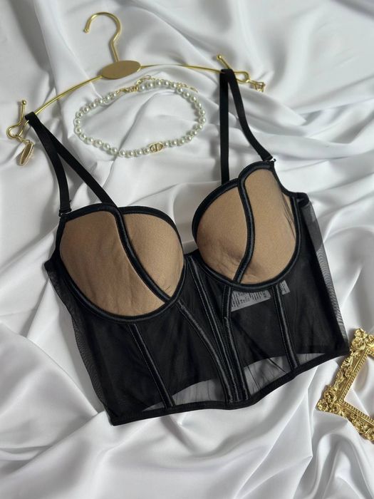 Одяг корсет, майка