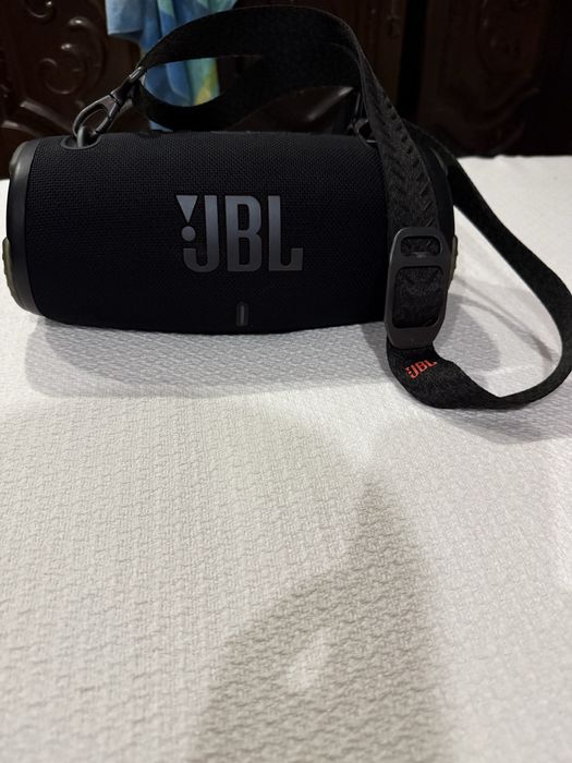 Coluna Bluetooth JBL Xtreme3