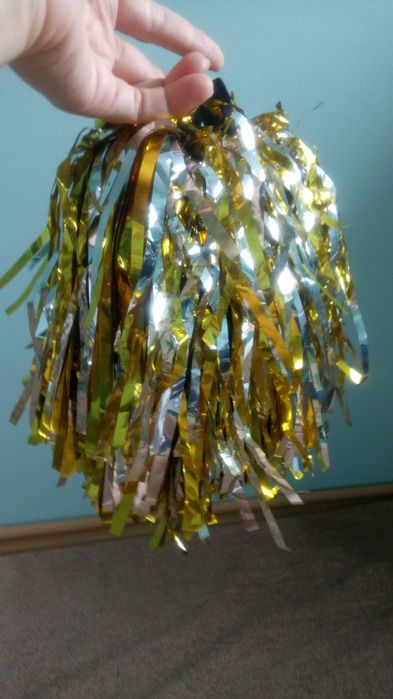 Pompony do tańca dla cheerliderek