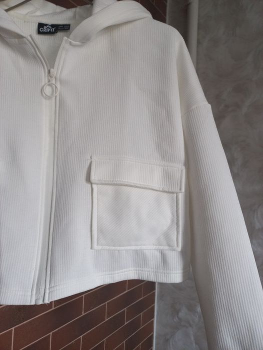 Crivit укорочена кофта