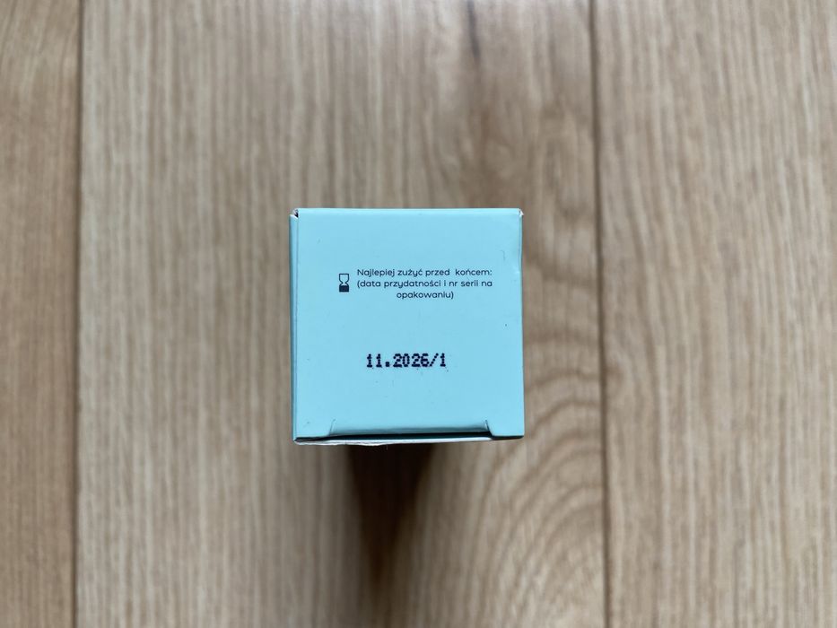 Nowe, nieotwierane serum Annani łagodne kwasowe