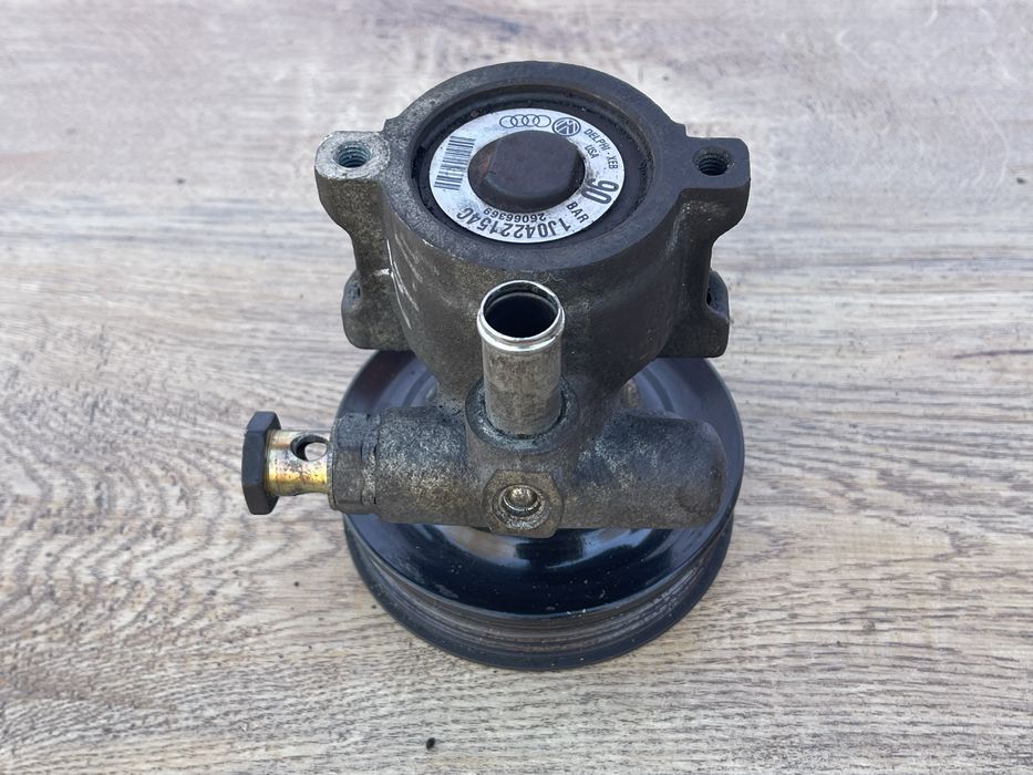 Носос гідропідсилювача ГУР VW Golf 4 / VW Bora /Skoda Oktavia /Audi