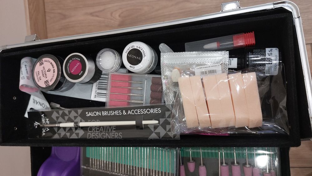 Zestaw do manicure hybrydowego