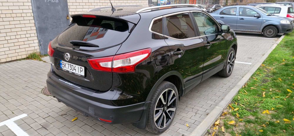 Nissan Qashqai J11