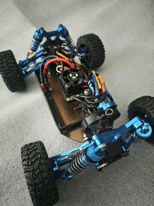 Vendo rc wltoys modelo 144010