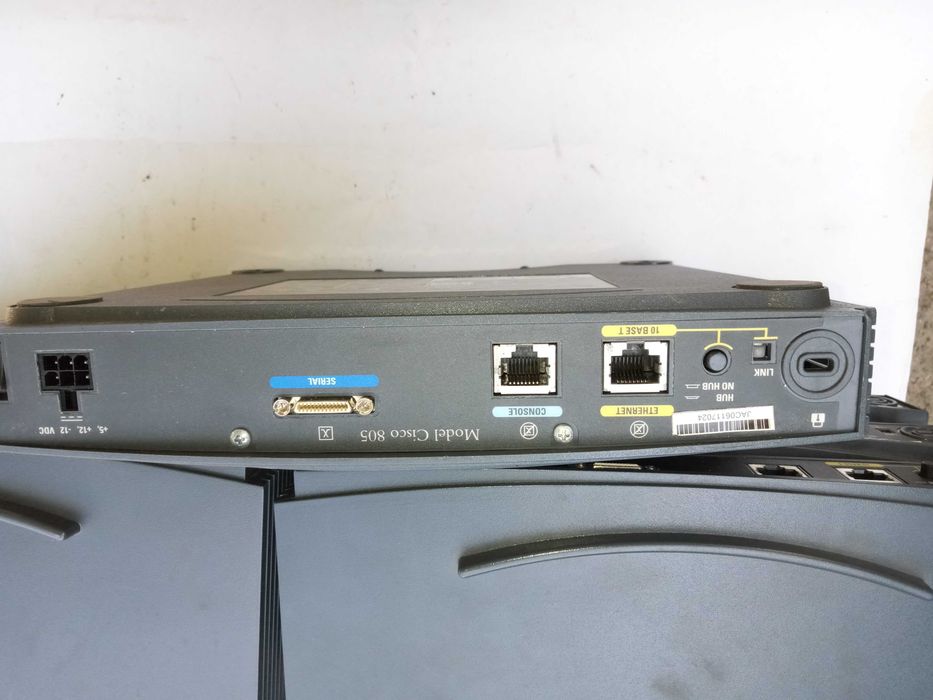Маршрутизатор. Model Cisco 805.