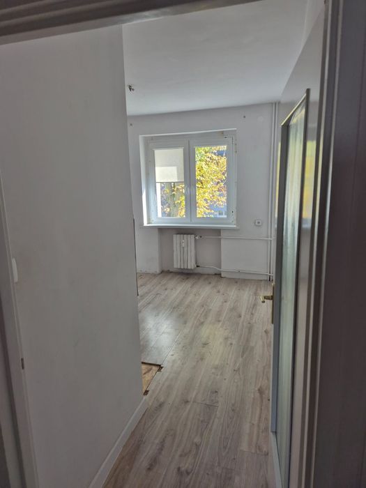 Mieszkanie 3 - pokojowe na 1 piętrze