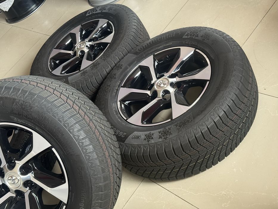 Диски оригінал Toyota Hilux r17/6/139.7 Prado 265/65/17 шини зимові