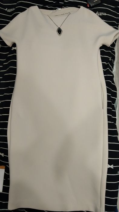 Платье стрейч плотный,горчичное XL р.