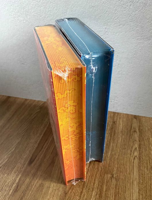 Та, що стала сонцем / Той, хто втопив світ (книги Шеллі Паркер-Чан)