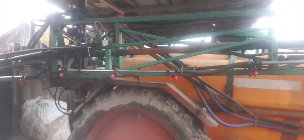 Оприскувач ОП2300