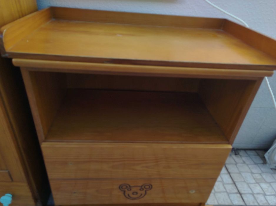 Armário e Cómoda Criança