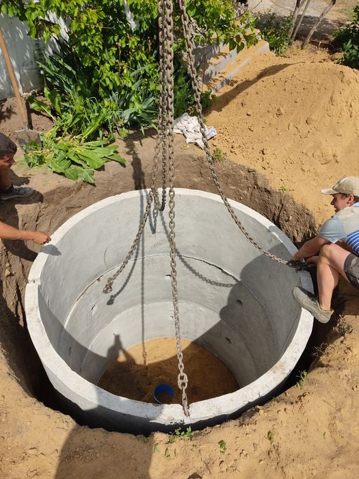 Бетонные кольца ЖБИ  колодец Септик сливная под ключ  земляные работы