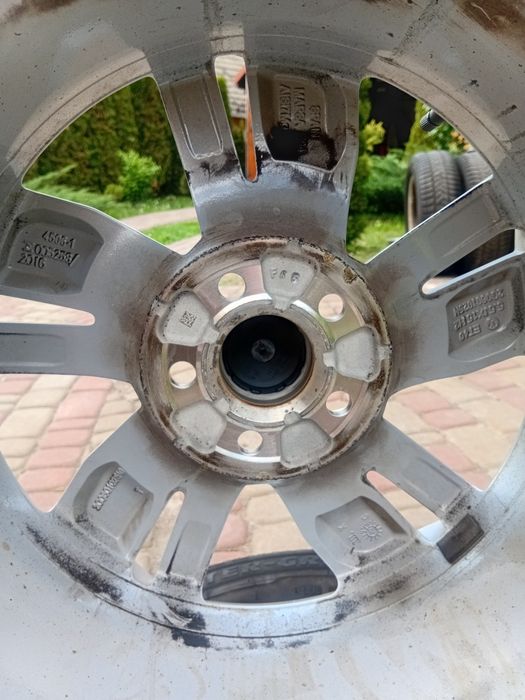 R15/5/100+R15/65/185; Vw Polo,Skoda Fabia,Golf4