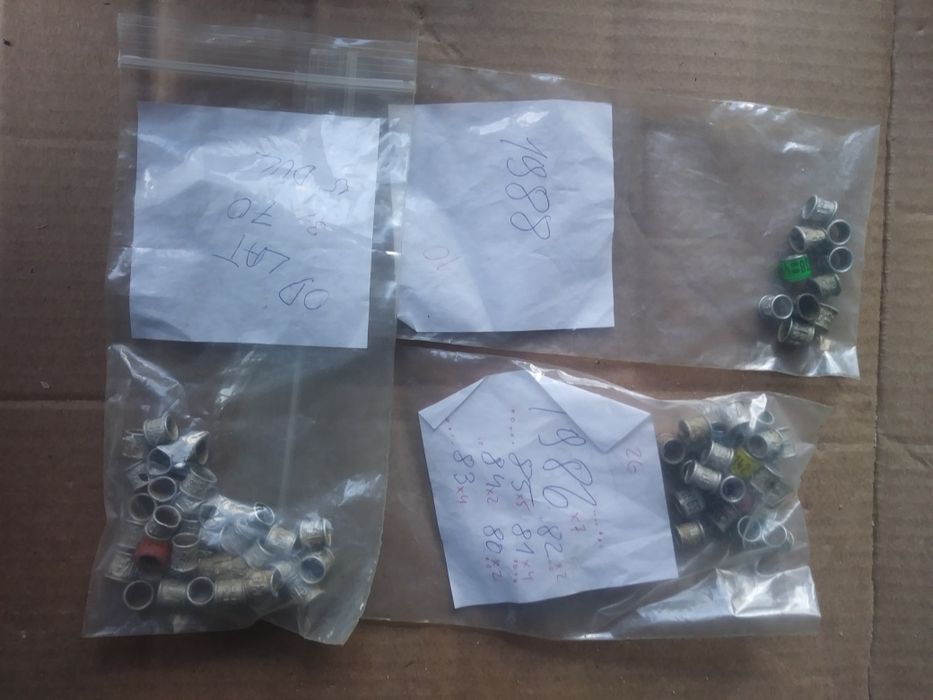 Obraczki dla golebi stare