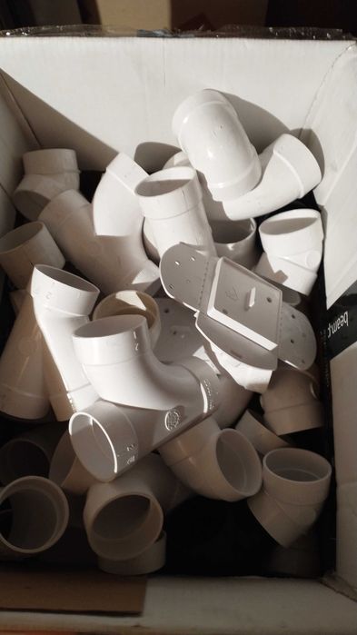 Kolano  łuk , kolanko PCV odkurzacz centralny  trójnik płytka gniazda