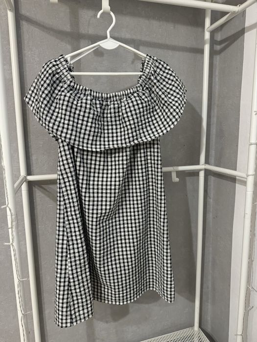 Sukienka hiszpanka w kratę