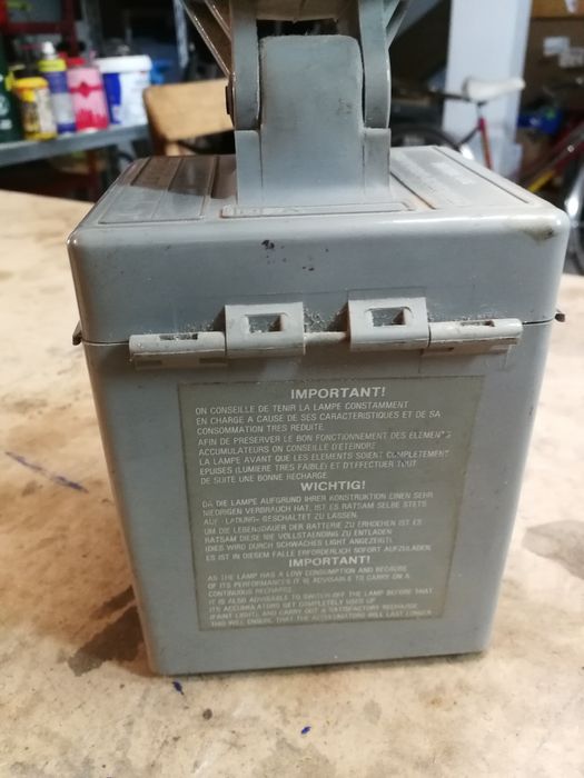 Conjunto de lanternas antigas