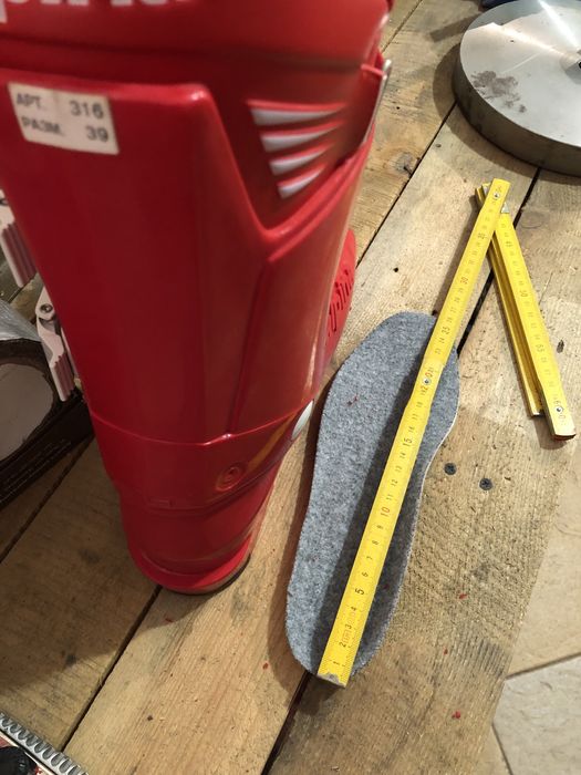 Продам чоботи лижні