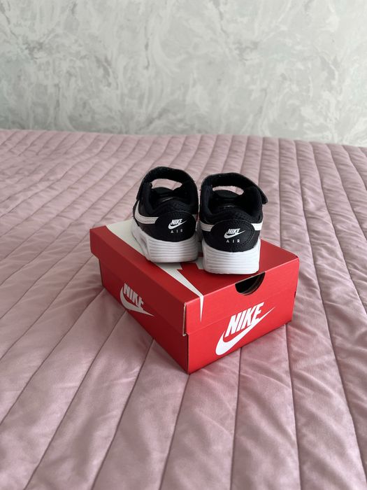 Кросівки найк оригінал