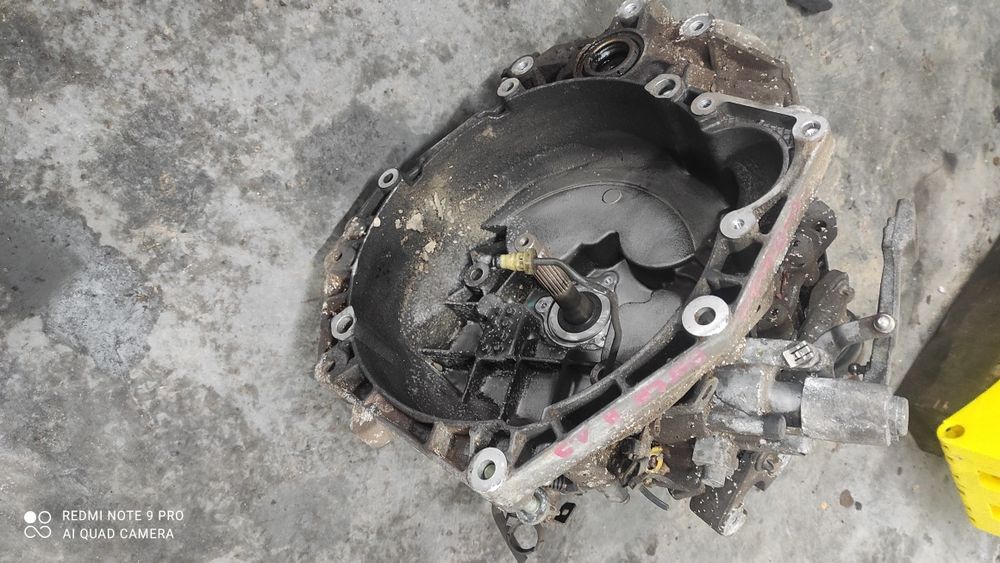 Opel Astra H 1,9 120km skrzynia biegów 6-biegowa M32