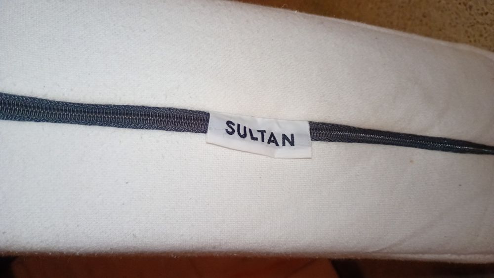 Colchão solteiro IKEA Sultan 200 x 80cm