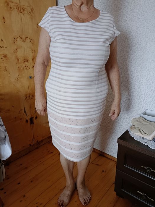 Sukienka na okazje rozm 50