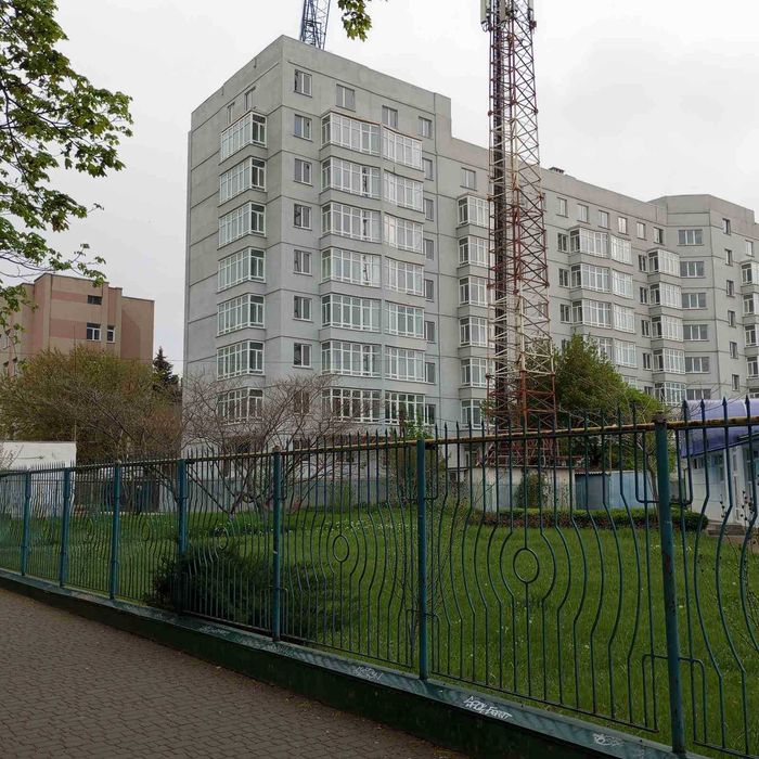 Продам примiщення 164 кв.м в новому будинку