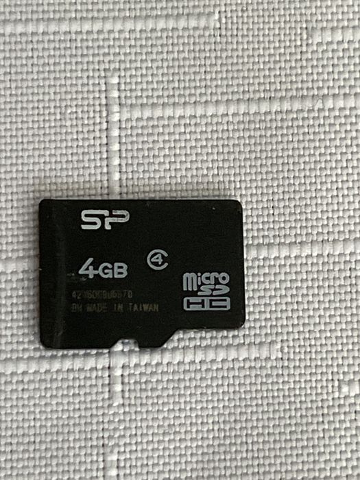 Karta panięci mikro SDHC 4 Gb + Adapter
