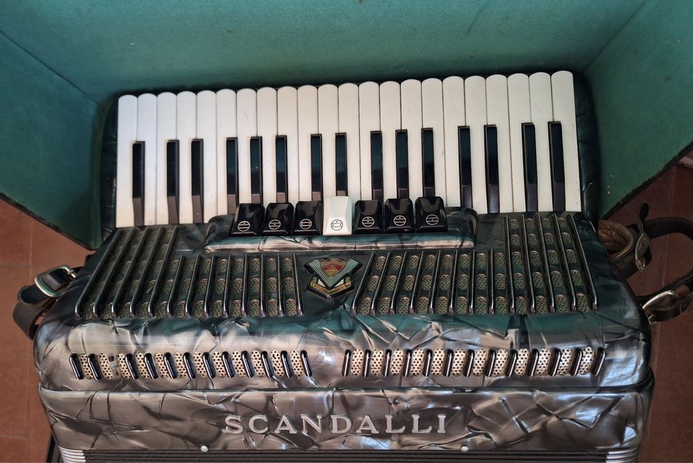 Acordeão Scandalli