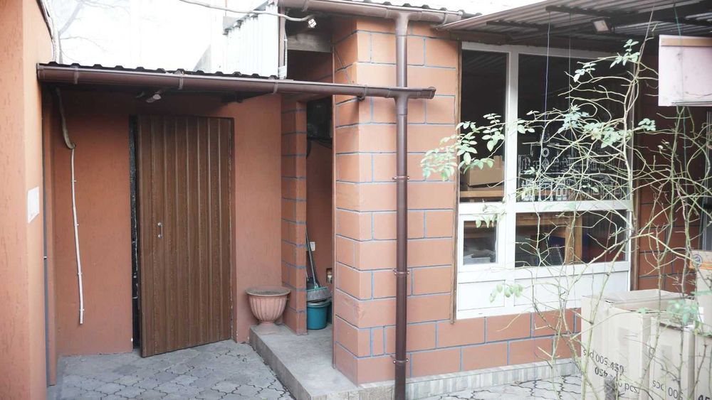 Оренда / продаж приміщення у центрі м. Сарни вул. Європейська