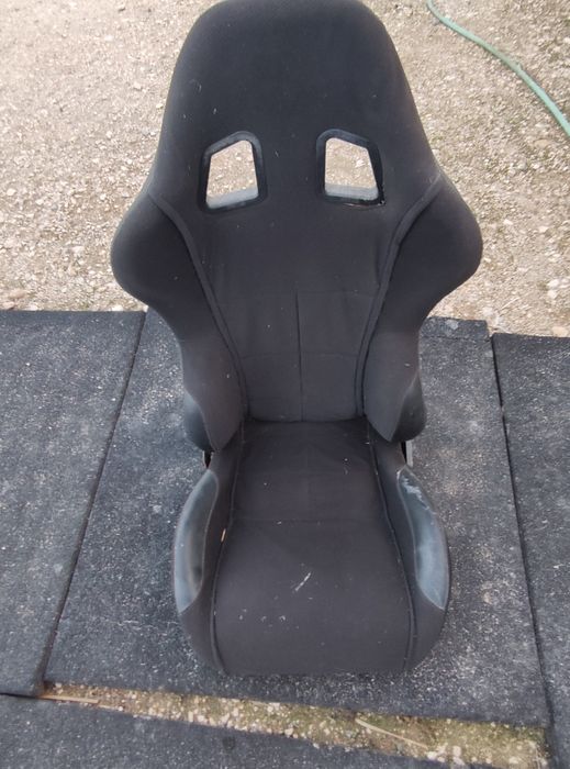 Baket sparco rebatível