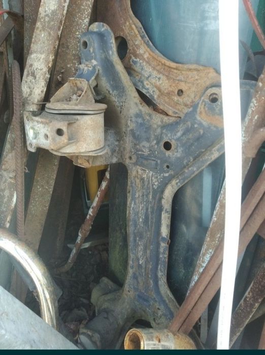 Гольф 2     Golf 2 підрамник