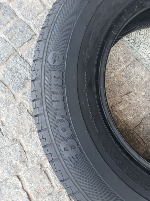 4 pneus 185 r14C barum