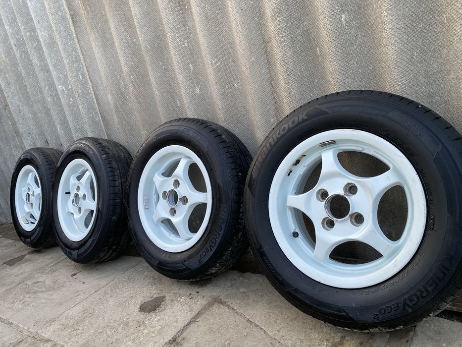 Продам комплект колес