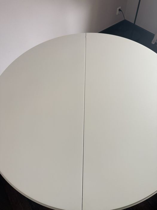 Stół okrągły rozkładany