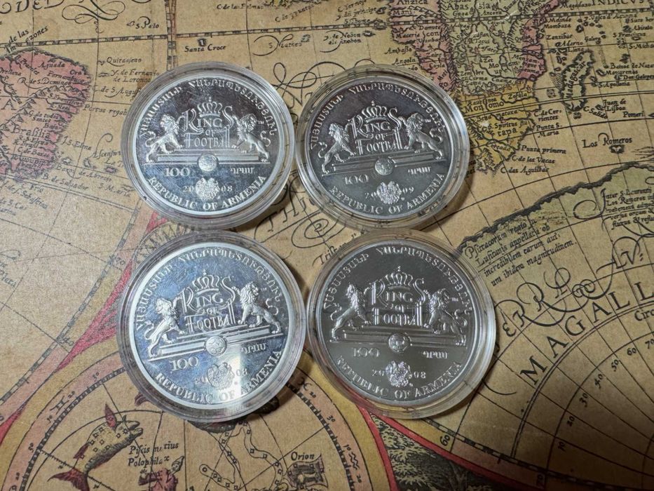 104,6 g czystego srebra – zestaw 4 monety „Królowie piłki nożnej”