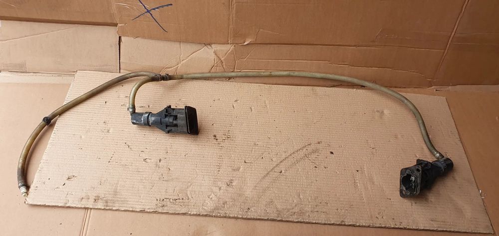 Spryskiwacz lampy Xenon lewy prawy przód przedni Audi A4 B5 FL 8D0807721AA