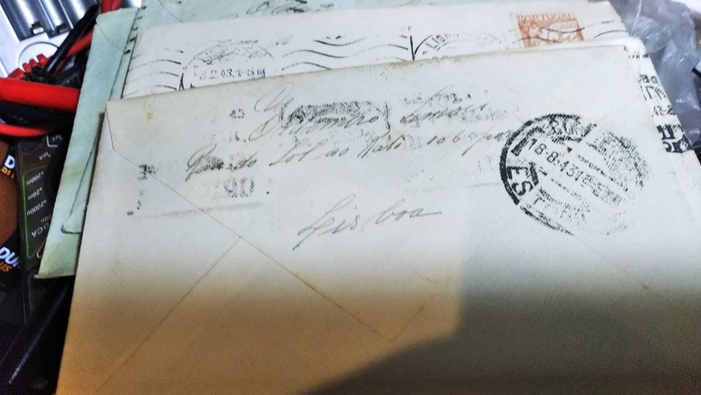 Cartas de correio antigas 1943 endereçáveis c selo e carimbos da época