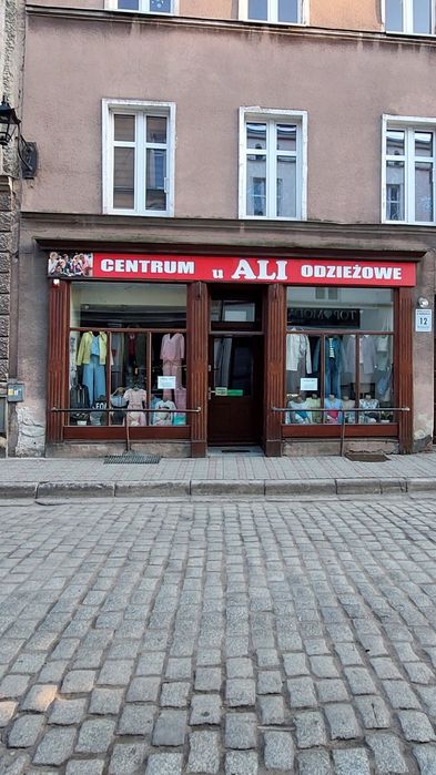 Lokal +mieszkanie w centrum Ornety