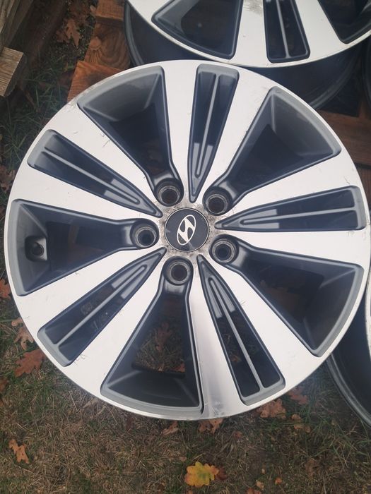 Диски R17 Hyundai.