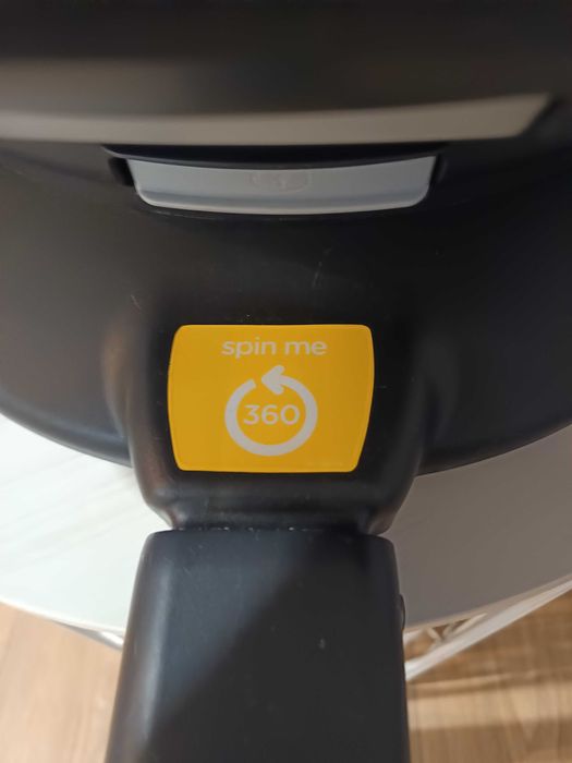 Fotelik obrotowy Joie i-Spin 360
