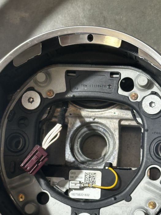 Руль мультируль Акпп с лепестками A B C E class Gle GLS  W213 W177