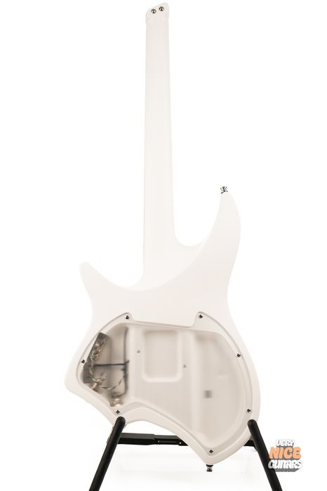 Aristides H/06R White