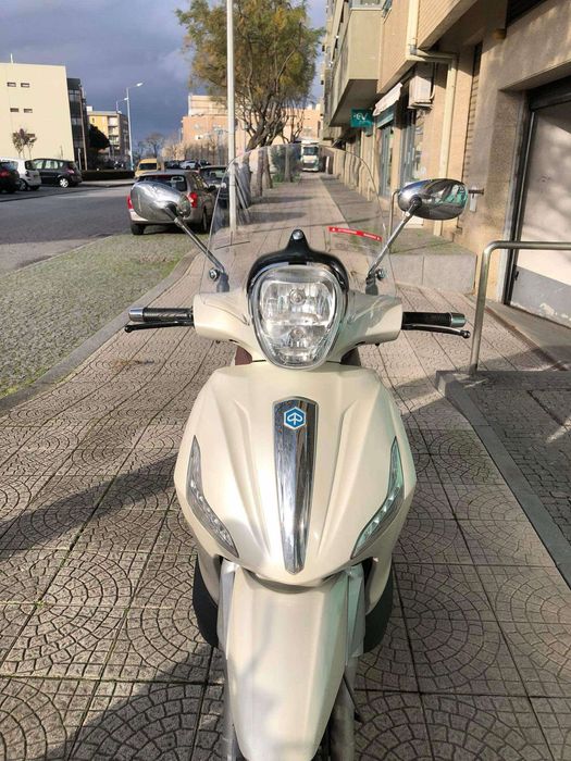 Piaggio Beverly 300 ie