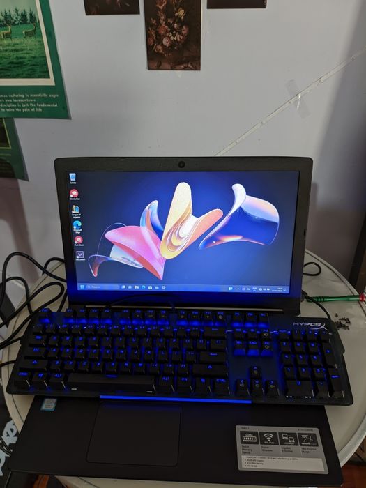 Portátil 100% novo i7 8550U com 256G vendo ou troco