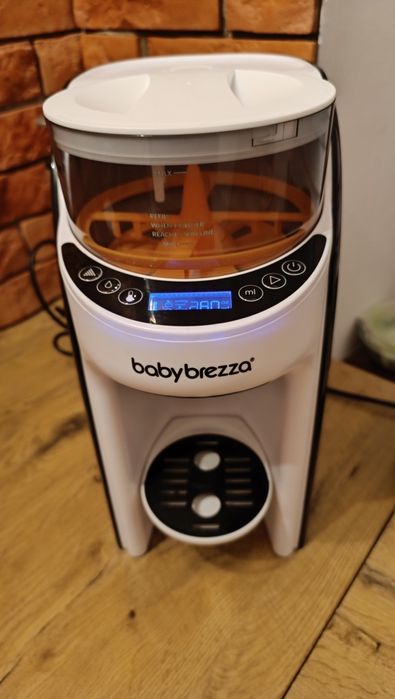 Ekspres do mleka modyfikowanego Baby Brezza Formula Pro Advanced