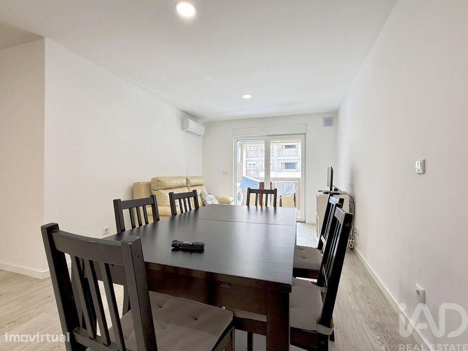 Apartamento T2 em Aradas