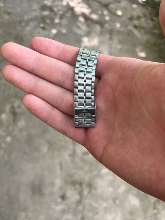 Годинник vinage montana